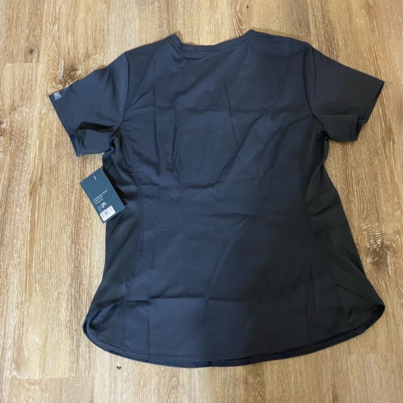 Med Couture Touch Scrub Top in Pewter (size M) - Picture 3 of 7